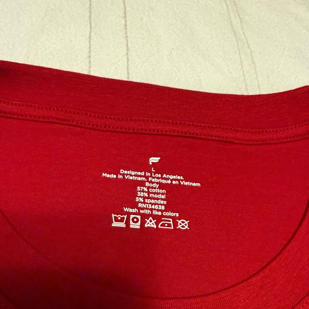 NWT Flabletics The 24-7 Tee Holly Berry Size Large - Picture 4 of 5